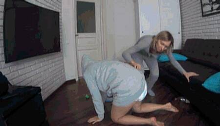 CHANGING STINKY DIAPER 3