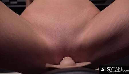 Sexual Alex Grey at pussy close up trailer