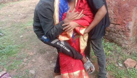 Outdoor First Time Theresome on the Best in Rupali Bengali Wife
