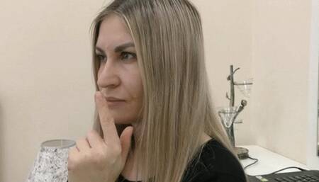 Your nose is full of boogers or snot MP4 FULL HD 1080p