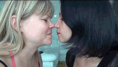sexy noses kissing Fn