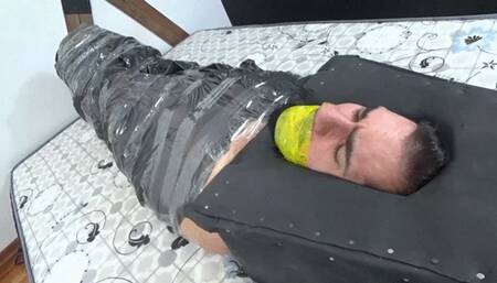 BLONDE PAWG MASHING SLAVE'S FACE WITH VERY INTENSE HORNY AND DOMINATION BY BRITNEY HUNTER AND DANIEL SANTIAGO CAM BY ALINE FULL HD