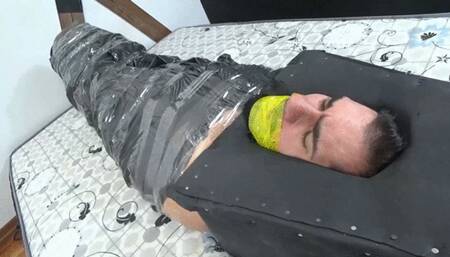 BLONDE PAWG MASHING SLAVE'S FACE WITH VERY INTENSE HORNY AND DOMINATION PART 1 BY BRITNEY HUNTER AND DANIEL SANTIAGO CAM BY ALINE FULL HD