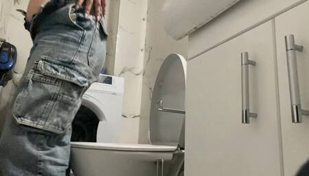 Huge ass blonde girl toilet dumping