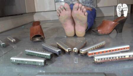 Merciless Train Waggons crush 13