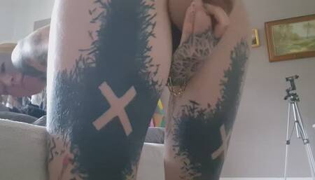 I fill my pussy with a fake pussy and fuck her with a dildo