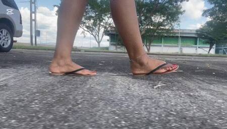 Balbina beautiful walking on flip flops