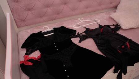 Stella Cardo and the Hot Night