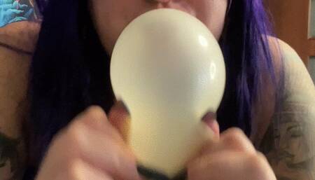 Val in blue lingerie B2p cristall balloons