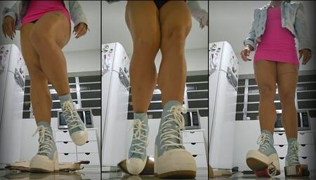 Converse sneakers crushing