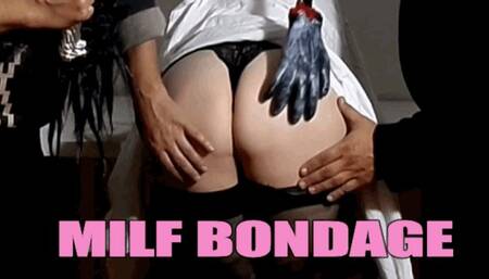 HUMILLADA Y FOLLADA POR EL CULO