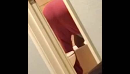 Big Pussy Granny Clean the Tub and I Come Take It