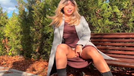 I Saw a Blonde Masturbating in the Park I Fucked Her