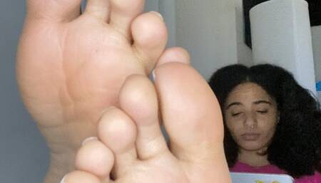 White toe crossed foot tease