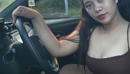 205 - Tenna and Mae revving fun mobile