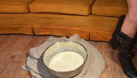 Fifi steps into deep corn starch oobleck wearing brand new black knee high boots replay