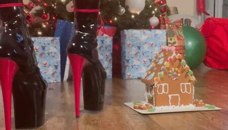 The Giantess That Stole Christmas