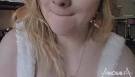 Under the Tree (Kinkmas Day 16: Virtual POV)