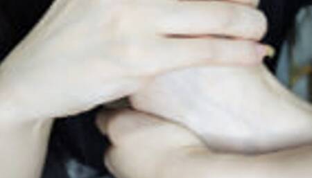 I DO SELF-WORSHIP WITH MY WHITE TOENAILS