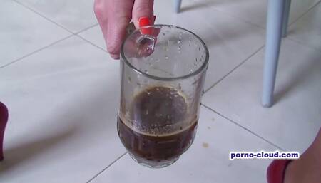 A drink from the pussy