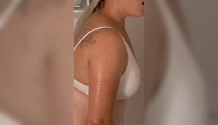 Masturbation in the Shower Multiple Orgasm Twice with My Satisfyer