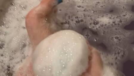 Bathtime- Cleaning & Oiling My sexy Feet