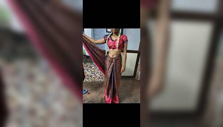 New Married Indian Girl Sex with Boy Friend at Hotel Room