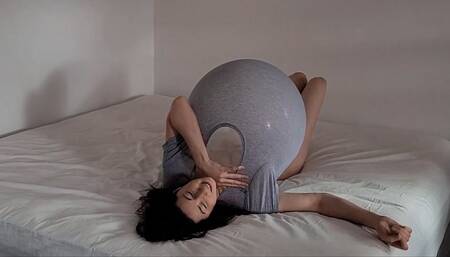 37 - Stuffing 18in Balloons in my Shirt