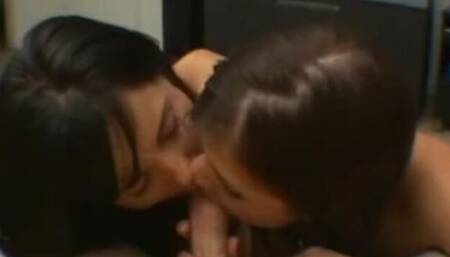 Rocking lover's teenagers (18+) scene