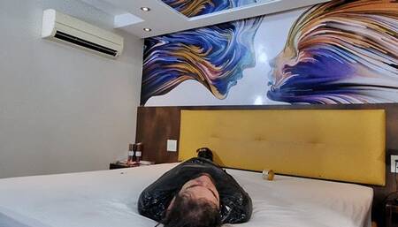 EBONY GODDESS FACE SITTING By IZA CANDY AND DANIEL SANTIAGO CAM BY ALINE FULL HD