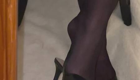 Shoe Dangle Shoe Play Black Sling backs with black pantyhose