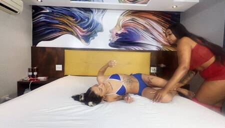 EBONY GODDESS FART CONTROL