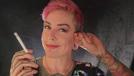 Smoking a VS120 along to chill music