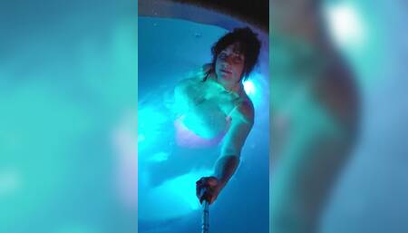 Hot tube