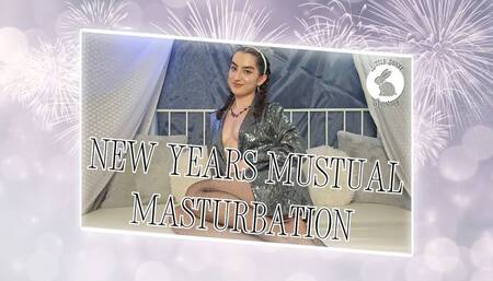 New Years Mutual Masturbation!
