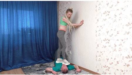 Blonde 19 yo gym girl in grey yoga pants tramples mature slave, vf2931x 1080p