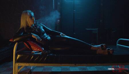 Satisfied smoker 4K MP4