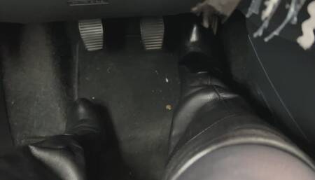Heavy cranking in Italian boots