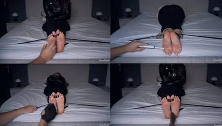 Intense feet tickling without gag