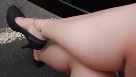 Pumping of car pedals with stiletto heels (4)