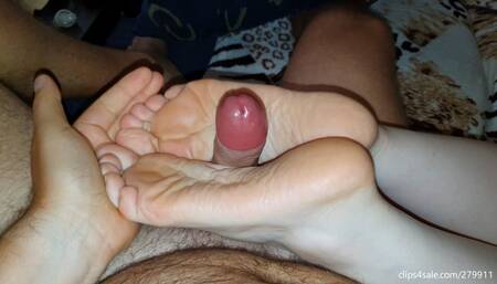 Beautiful Feet Of A Real Estate Broker (Full HD Version)