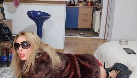 fur coat tease ,high heels, sun glasses