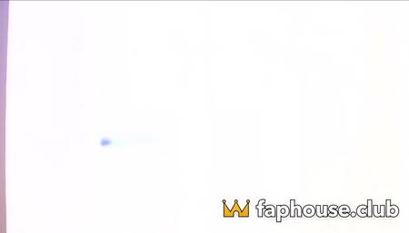 Blonde beauty with a giant booty will go wild for $500 - Unbound XXX!