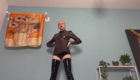 Super long boots on super sexy blonde