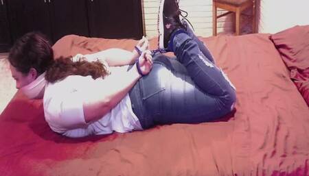 Puddlesdaunicorn (FL) - hog cuffed