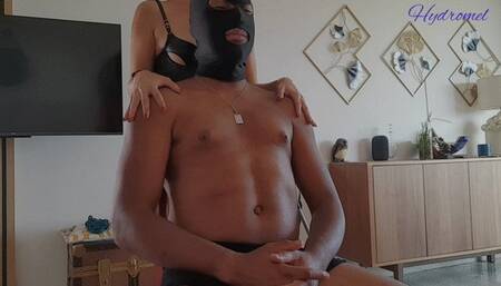 French - J'adore faire de lui ce que je veux