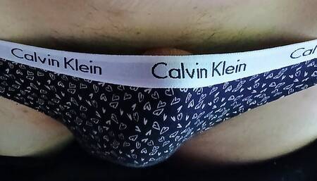 I'm EXTREMELY horny in the middle of the night