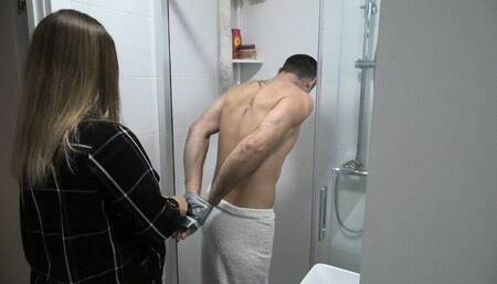 Slave in the bathroom on his knees ORDER c