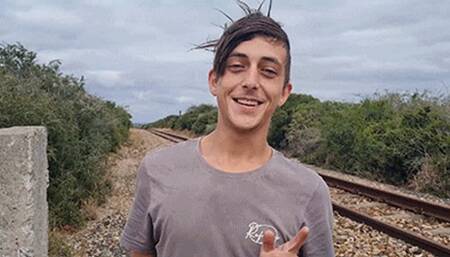 Tel Deserved This Flogging