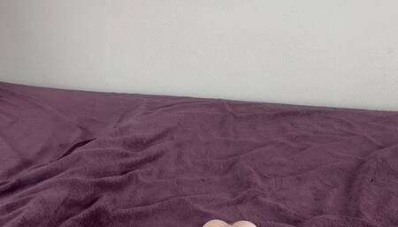 I caught you wanking over pregnant photos of me !